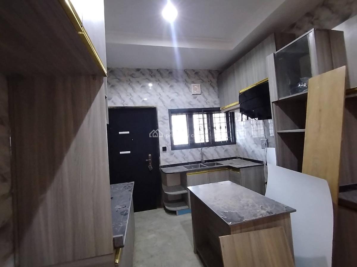 Spacious Two Bedrooms Flat, Maitama 2, Maitama District, Abuja, Flat / Apartment for Rent