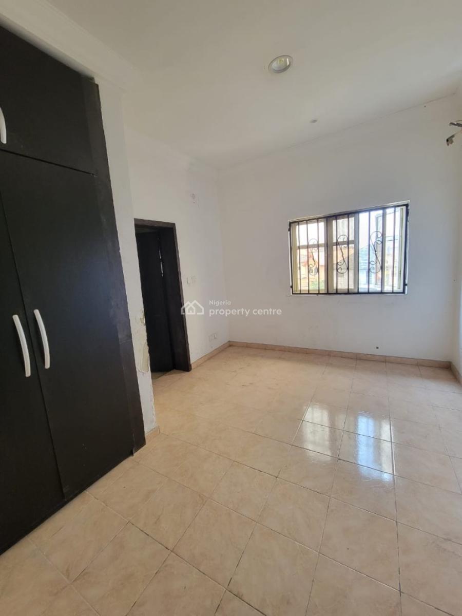 Spacious and Sharp 3bedroom Flat, Agungi, Lekki, Lagos, Flat / Apartment for Rent