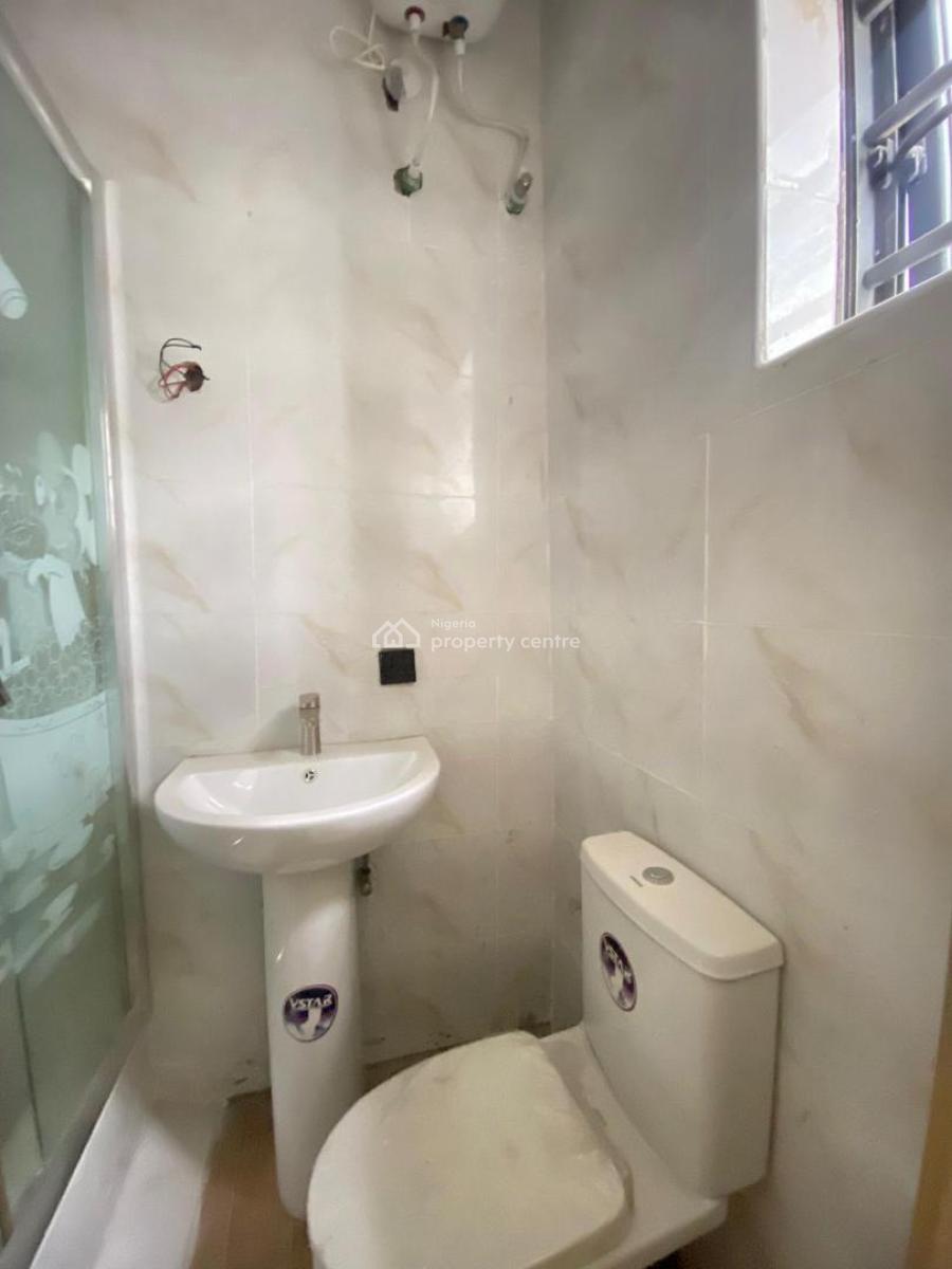 2bedroom Apartment, Ikota Lekki, Ikota, Lekki, Lagos, Flat / Apartment for Rent