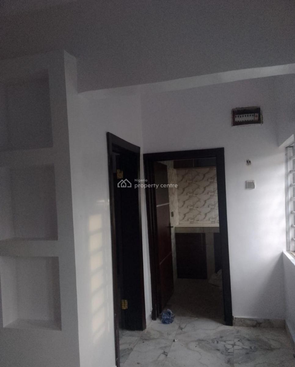 Lovely Pop 2 Bedroom Flat with 3 Toilets, Agbara Estate, Agbara-igbesa, Lagos, Flat / Apartment for Rent