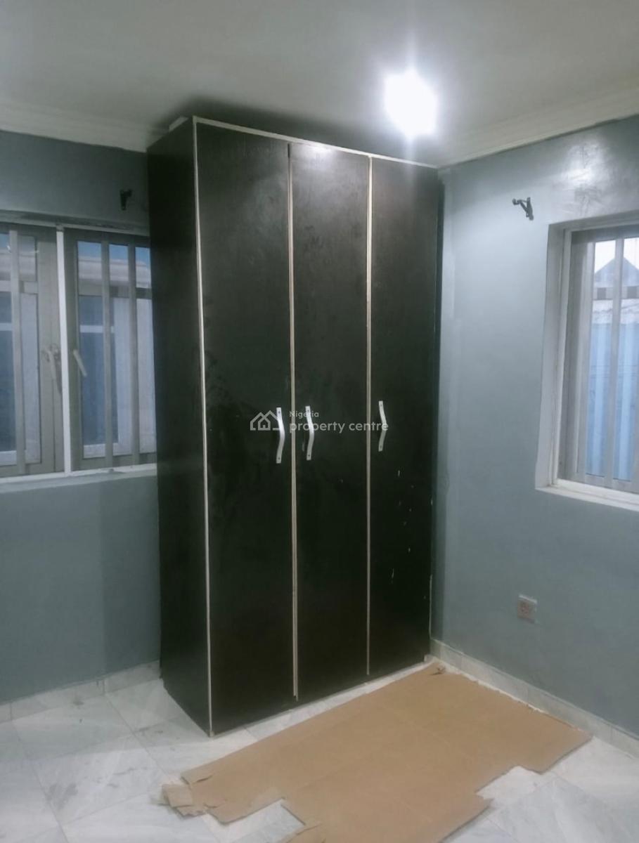 Newly Renovated Mini Flat in a Secured Neighborhood, Sheyindemi Street Olowoora, Olowora, Magodo, Lagos, Mini Flat (room and Parlour) for Rent