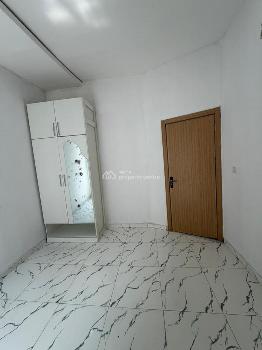 Luxury 2 Bedroom Flat Upstairs with Visitors Toilet, Agbara Estate, Agbara-igbesa, Lagos, Flat / Apartment for Rent