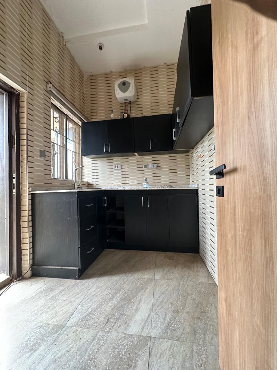 a Very Cute Spacious 2bedroom Flat, News Engineering Tarred Estate Dawaki Abuja, Dawaki, Gwarinpa, Abuja, Flat / Apartment for Rent