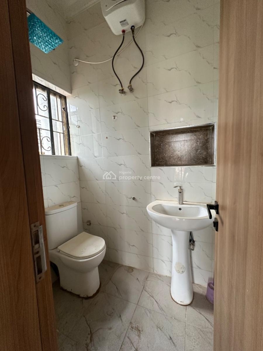 a Very Cute Spacious 2bedroom Flat, News Engineering Tarred Estate Dawaki Abuja, Dawaki, Gwarinpa, Abuja, Flat / Apartment for Rent
