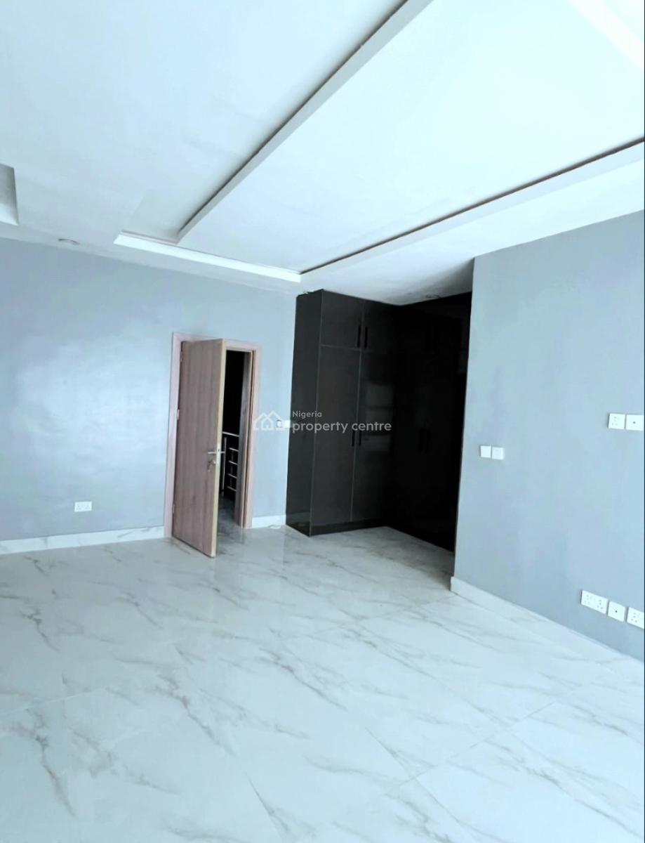Well Maintained 4 Bedroom Terrace, Lekki Phase 1, Lekki, Lagos, Terraced Duplex for Rent