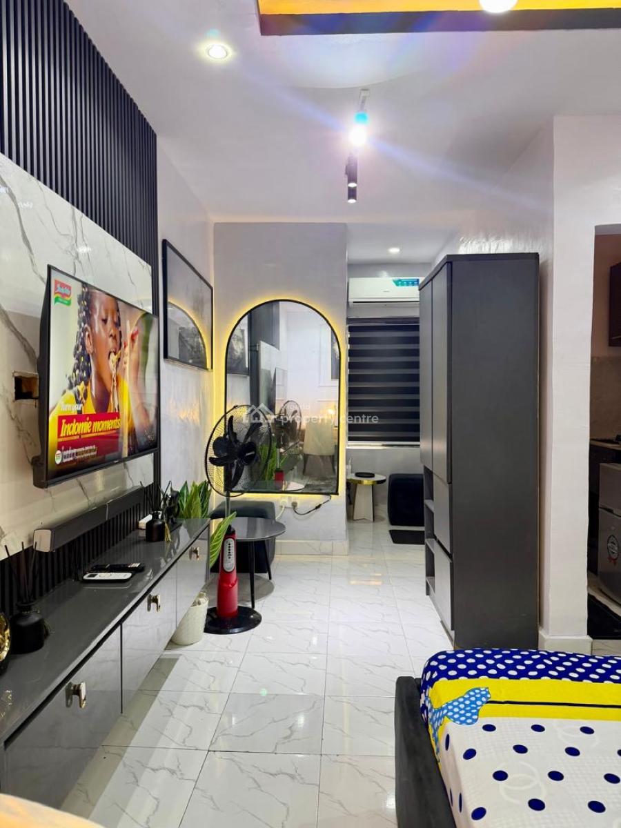 Beautiful Studio Service Apartment in Akoka Yaba, Shobande, Akoka, Yaba, Lagos, Self Contain (single Rooms) Short Let