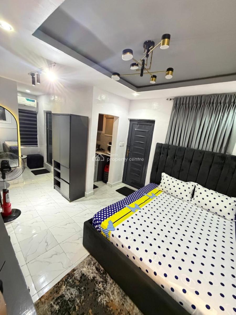 Beautiful Studio Service Apartment in Akoka Yaba, Shobande, Akoka, Yaba, Lagos, Self Contain (single Rooms) Short Let