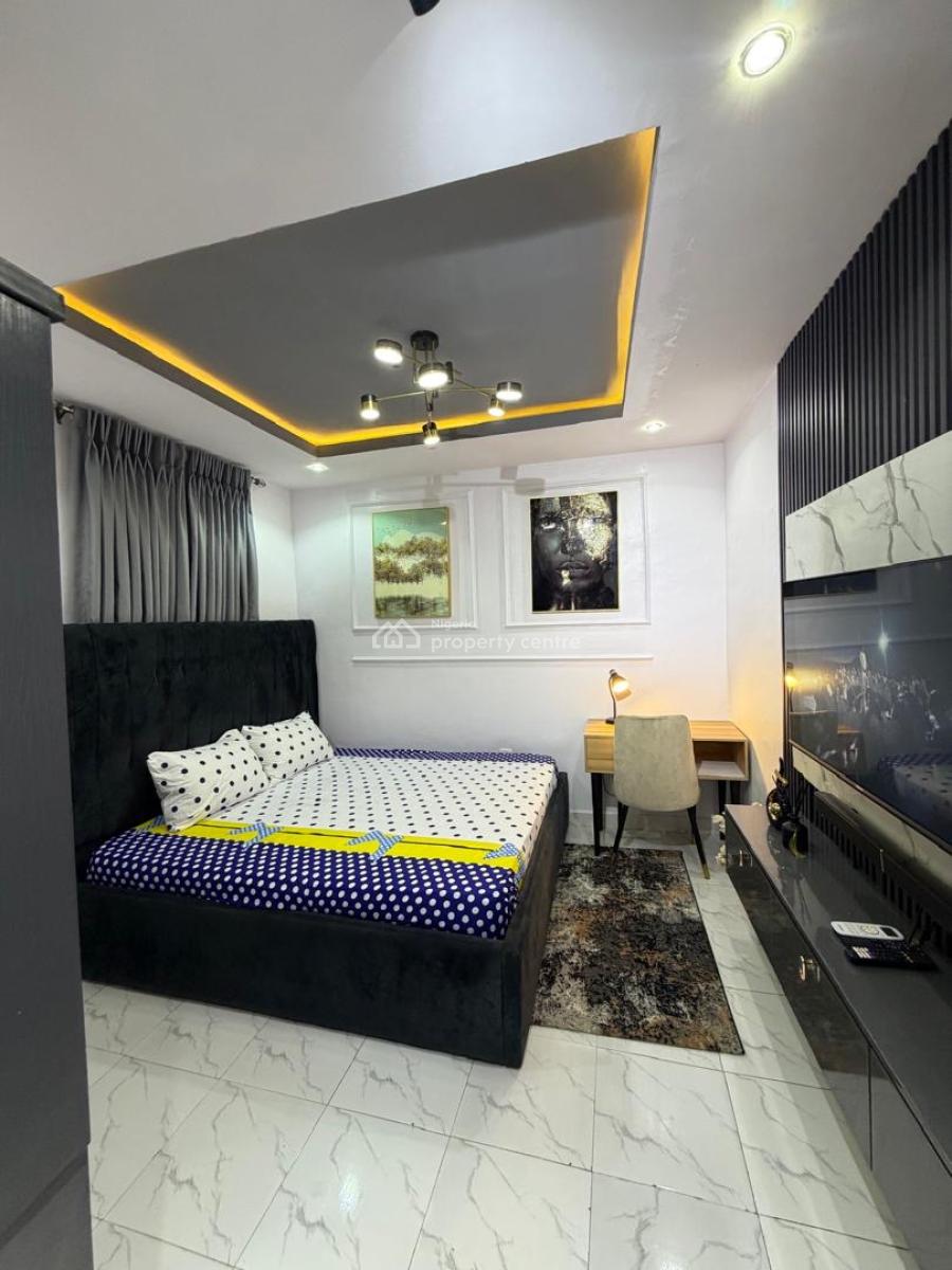 Beautiful Studio Service Apartment in Akoka Yaba, Shobande, Akoka, Yaba, Lagos, Self Contain (single Rooms) Short Let