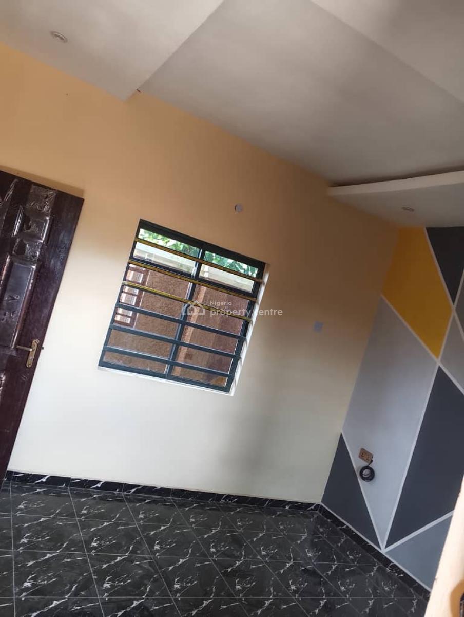 Luxury Room and Parlor Self Contained, U P S Estate, Igbogbo, Ikorodu, Lagos, Flat / Apartment for Rent
