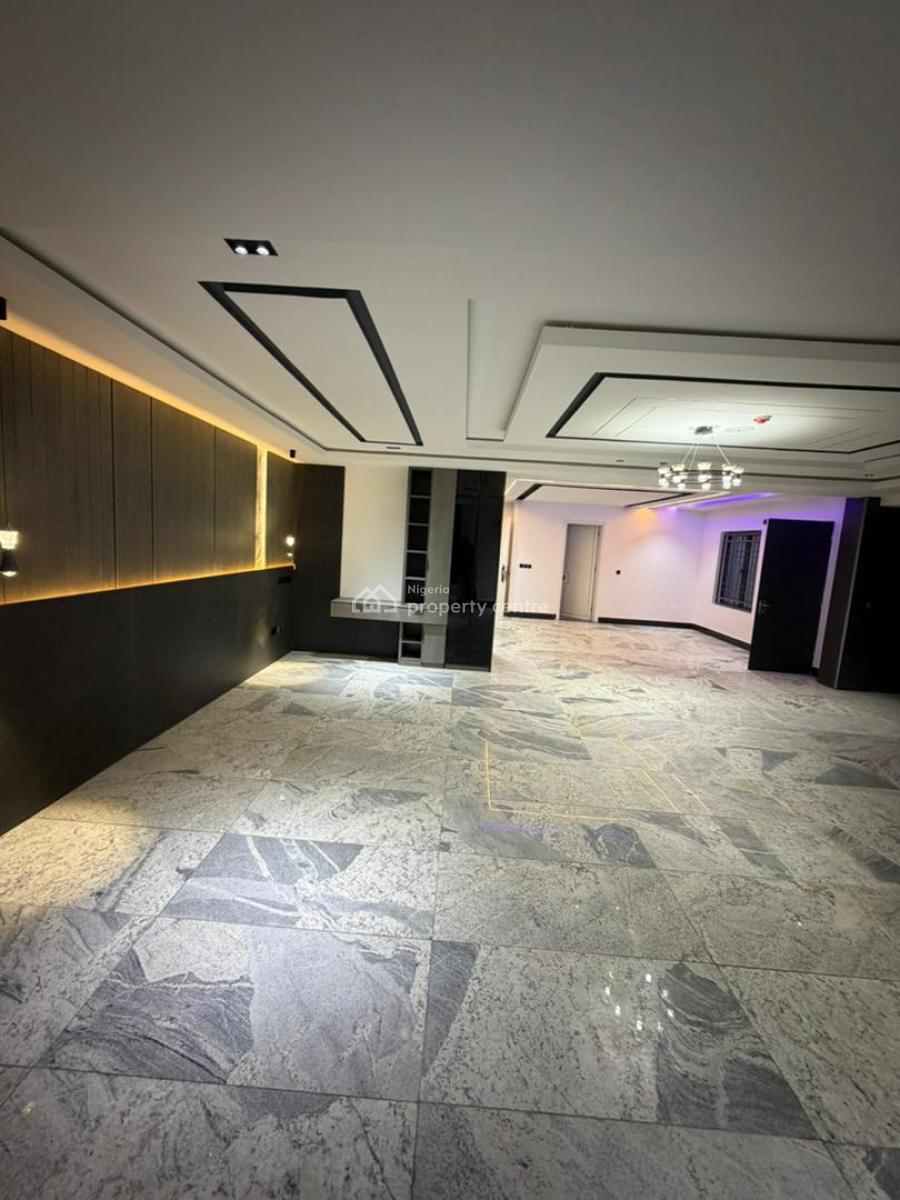 Exquisite 9-bedroom Smart Contemporary Mansion with 11 Bq & Pool, Guzape District, Abuja, Detached Duplex for Sale