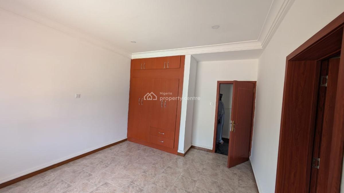6 Bedroom Fully Detached Duplex with 2 Rooms Bq, Zone 2, Wuse, Abuja, Detached Duplex for Rent