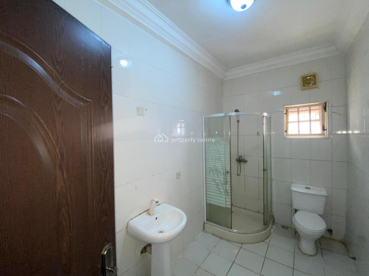 Spacious 3 Bedroom Apartment, Wuye, Abuja, Flat / Apartment for Rent