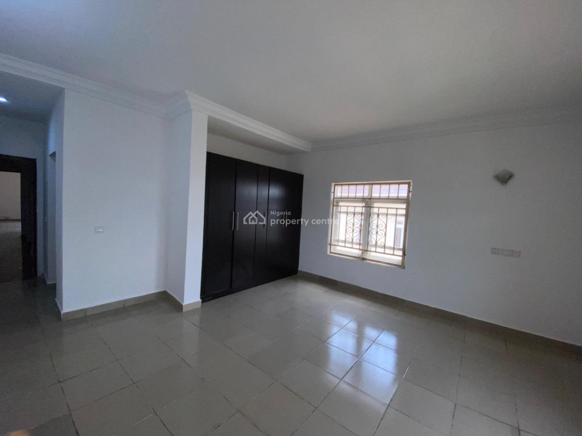 Spacious 3 Bedroom Apartment, Wuye, Abuja, Flat / Apartment for Rent