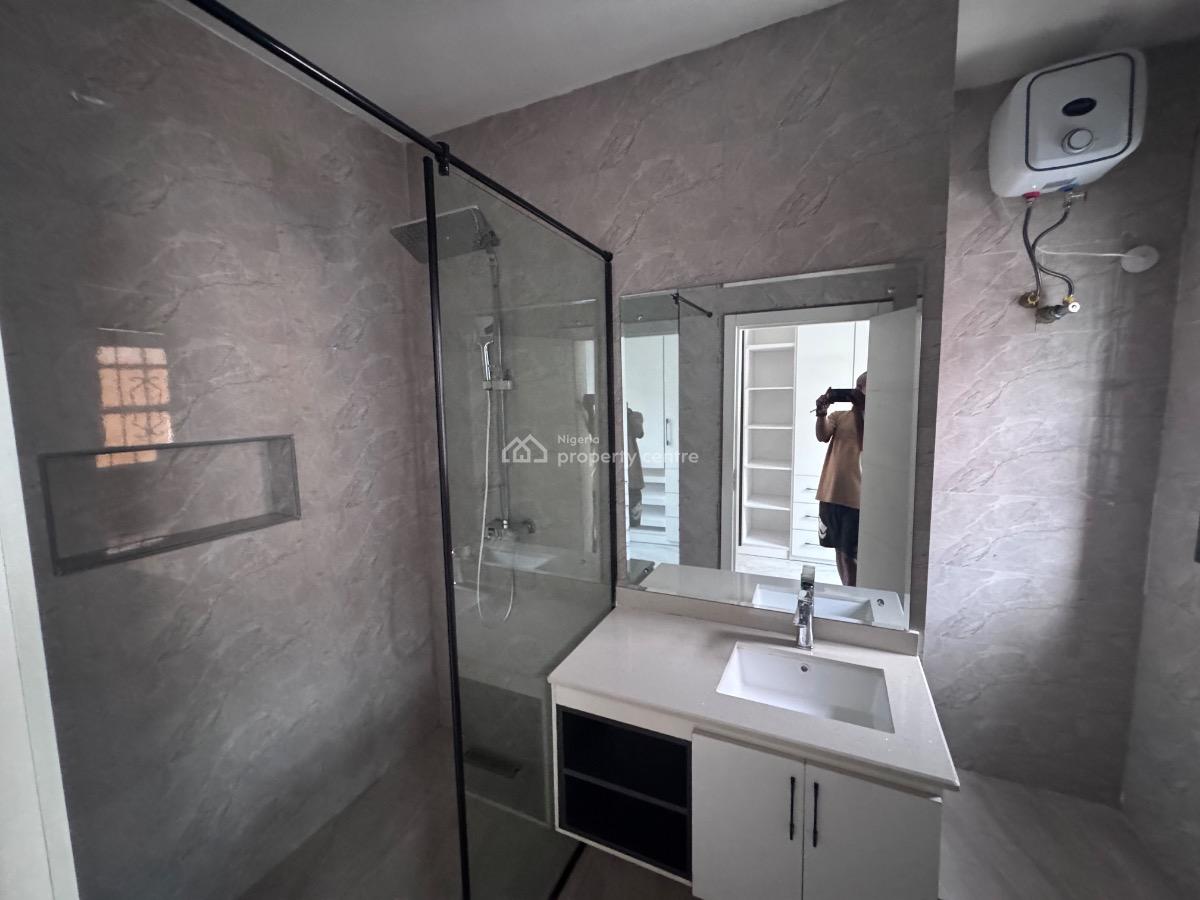 New and Spacious 4 Bedroom Duplex, Phase 2, Gra, Ogudu, Lagos, Terraced Duplex for Rent