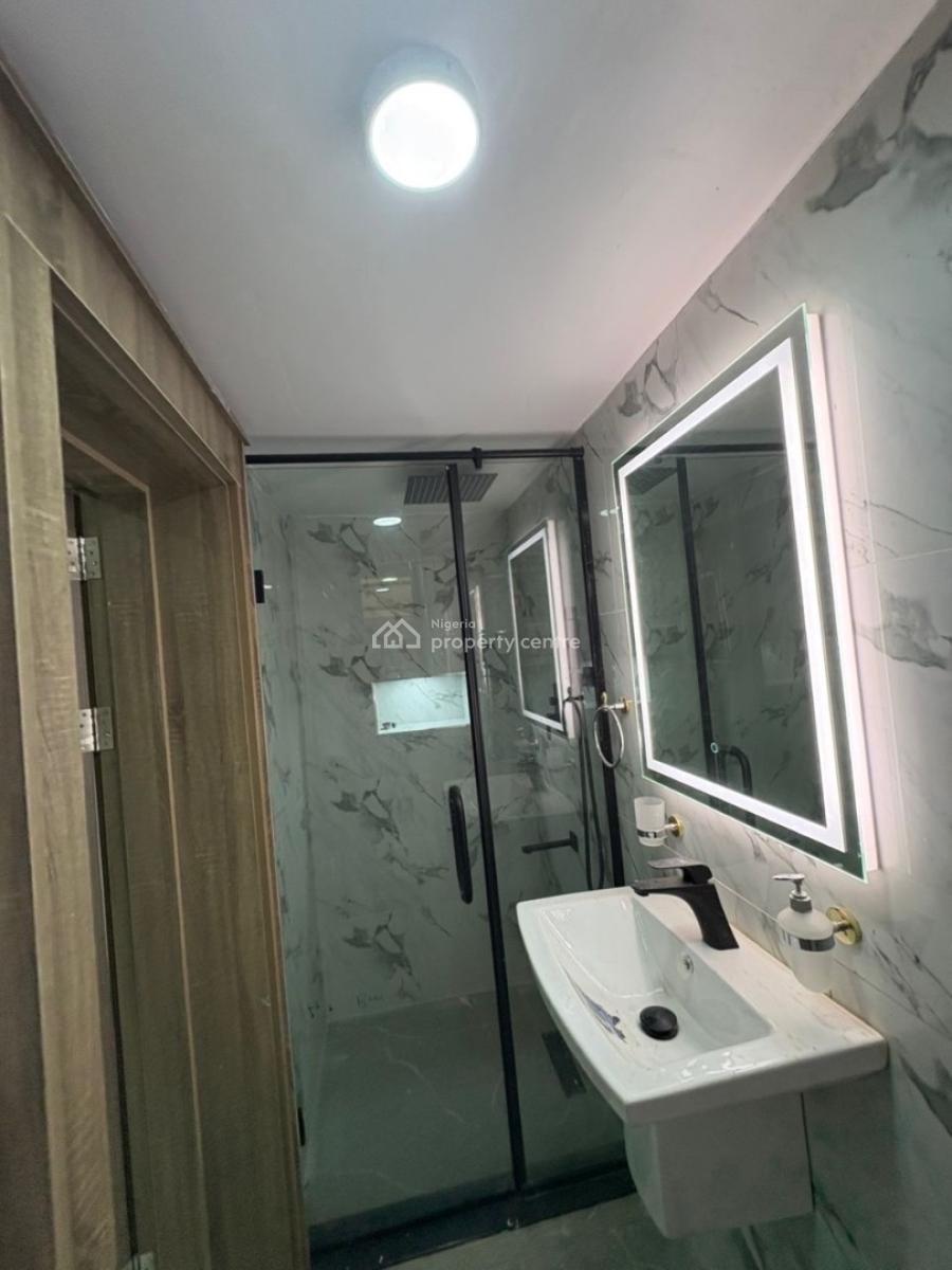Detached Duplex with 1bedroom Flat in The Basement, Guzape District, Abuja, Detached Duplex for Sale