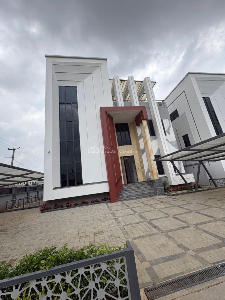 Detached Duplex with 1bedroom Flat in The Basement, Guzape District, Abuja, Detached Duplex for Sale