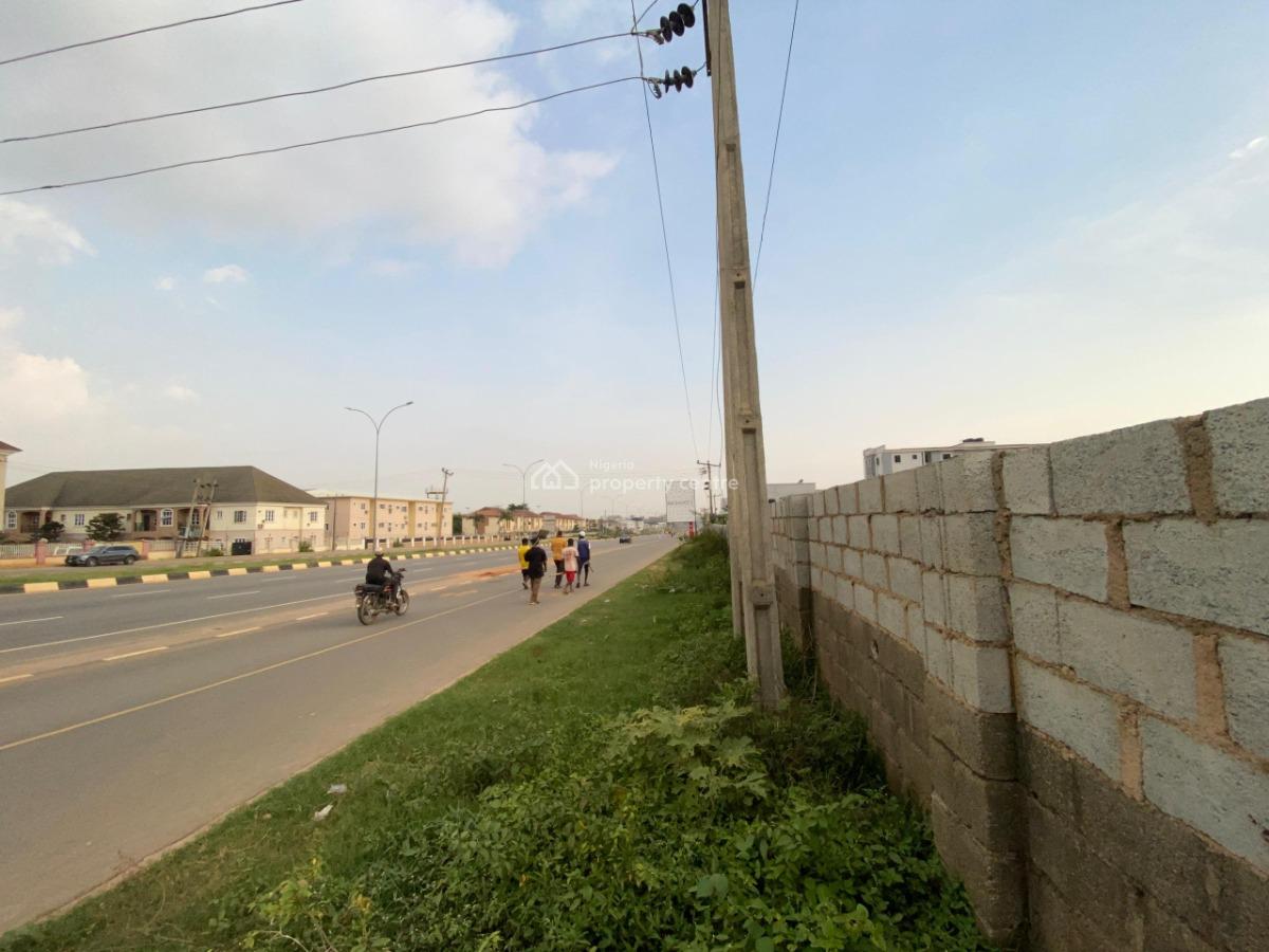 5000sqm Residential Land, By The Express Road, Jahi, Abuja, Residential Land for Sale