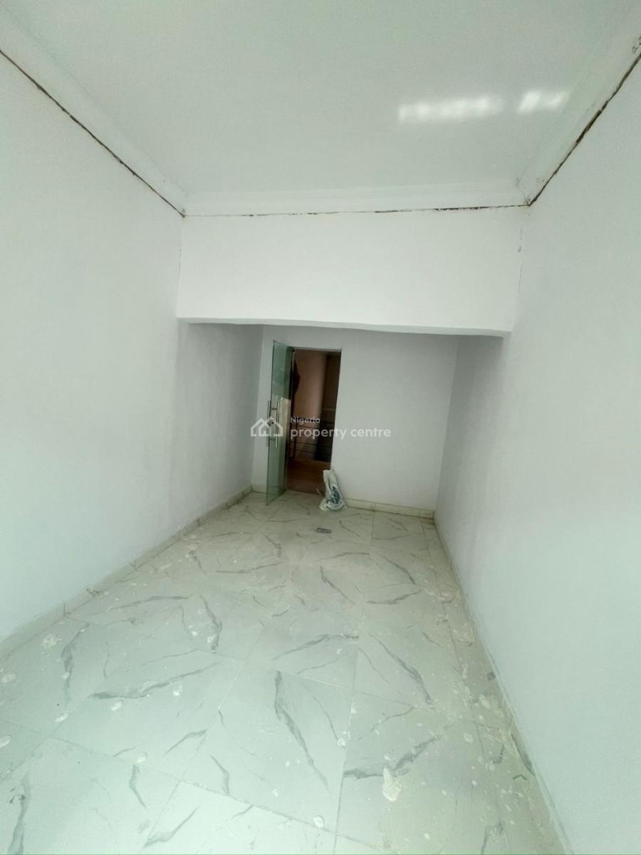 Prime Commercial Shop in Lekki Phase 0ne, Off Admiralty Way, Lekki Phase 1, Lekki, Lagos, Commercial Property for Rent