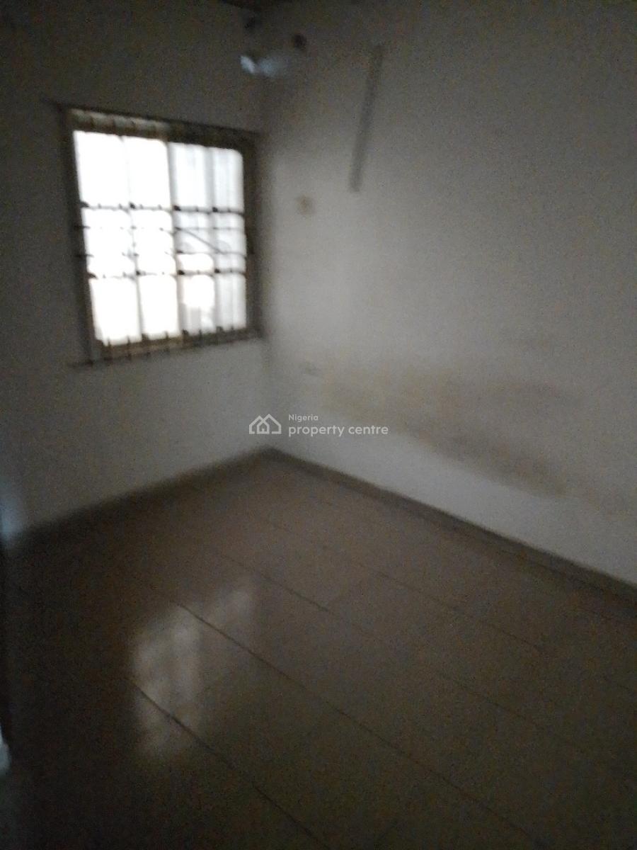 Mini Flat Upstairs at  Ilasan, Salem, Ikate, Lekki, Lagos, Flat / Apartment for Rent