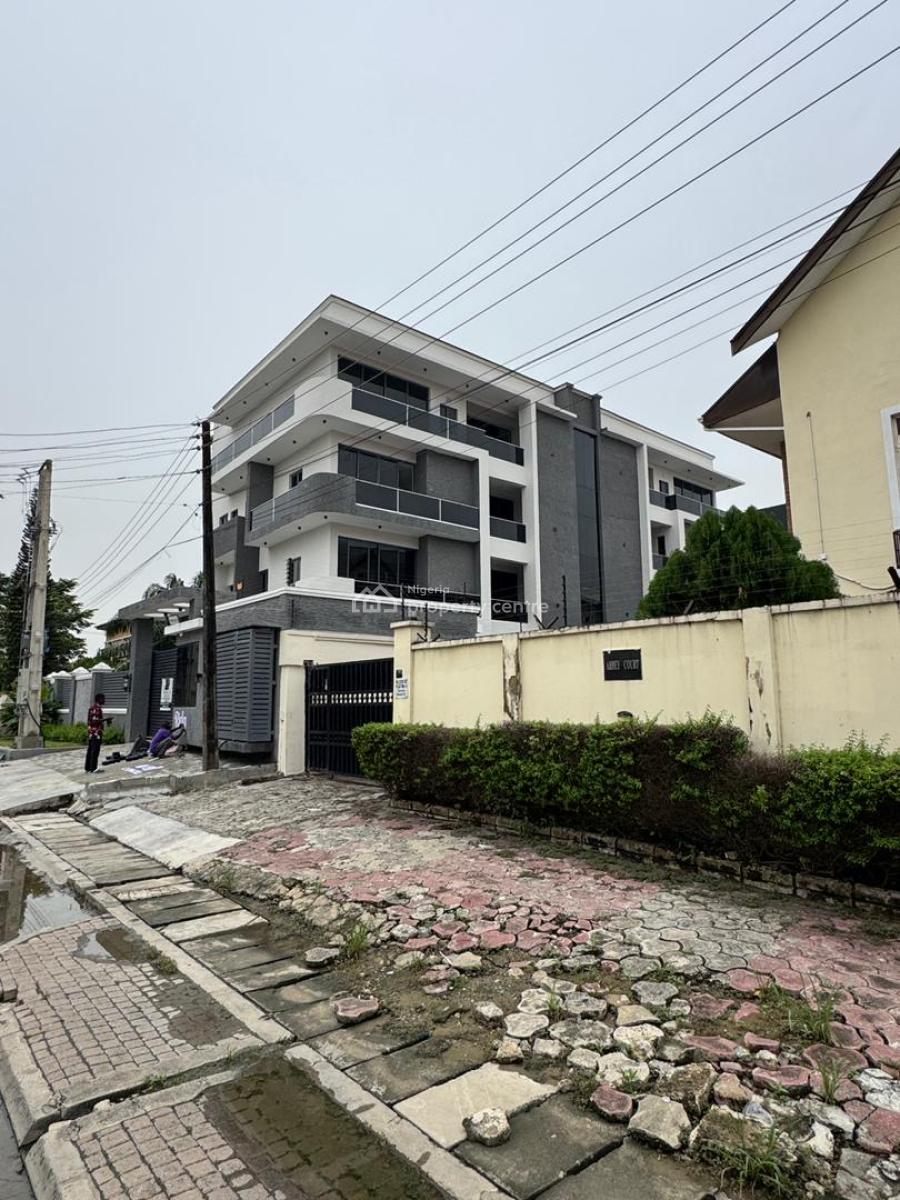 Luxury 3 Bed Apartment with Elevator & Bq, Perfect for Rent and Shortlet Investment., Lekki Phase 1, Lekki, Lagos, Flat / Apartment for Sale