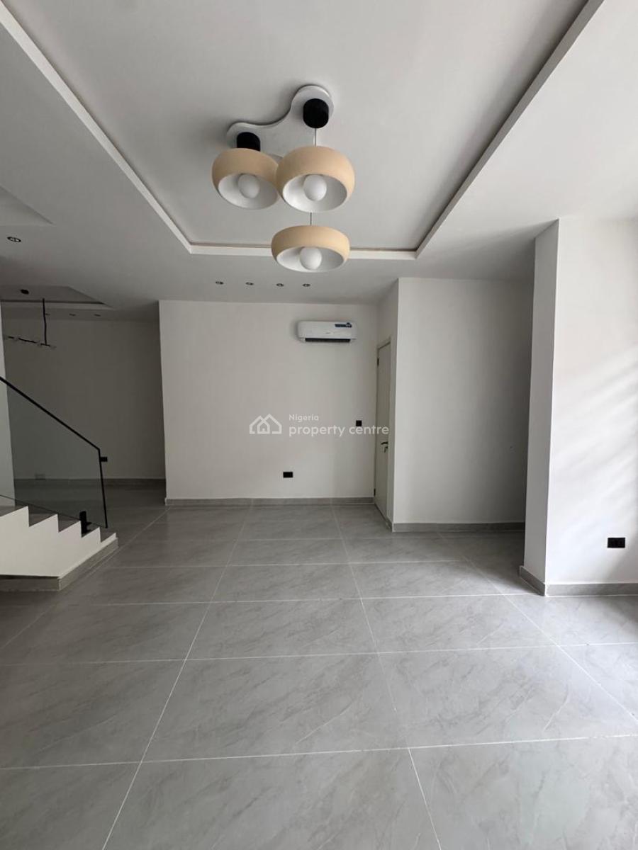 Luxe 3 Bedroom Apartment Masionette with Bq & Pool, Perfect for Shortlet, Lekki Phase 1, Lekki, Lagos, Flat / Apartment for Sale