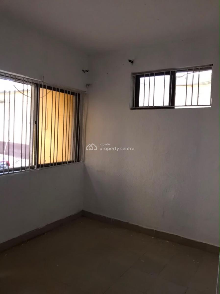 Mini Flat, Lekki Phase 1, Lekki, Lagos, Mini Flat (room and Parlour) for Rent