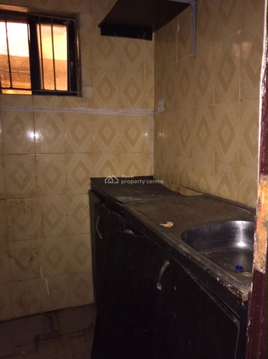 Mini Flat, Lekki Phase 1, Lekki, Lagos, Mini Flat (room and Parlour) for Rent