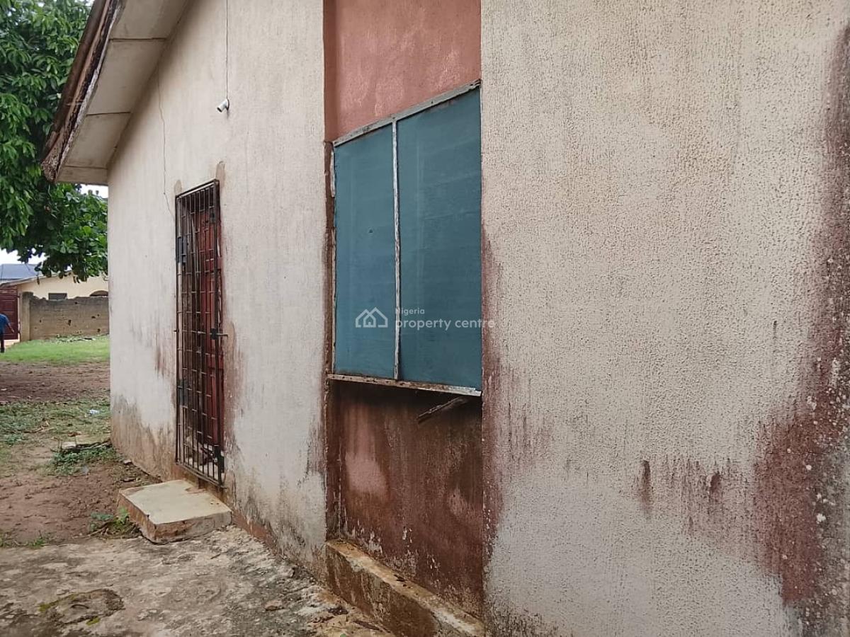 a Decent Bungalow, Fatoki, Isuti Road, Igando, Ikotun, Lagos, Detached Bungalow for Sale