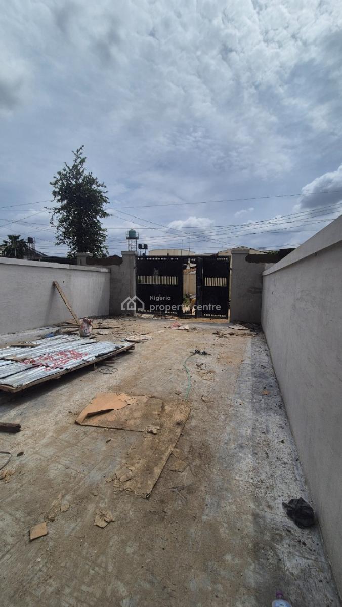 Direct Luxury 4 Bedroom Semi Detached Duplex with Room Bq in Gra Ikeja, Off Sasegbon Street Gra Ikeja Lagos, Ikeja Gra, Ikeja, Lagos, Semi-detached Duplex for Sale