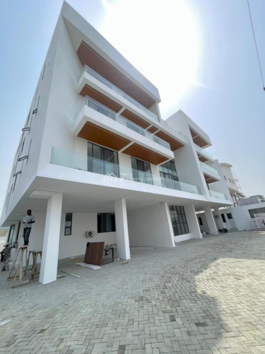 Well Finished 2 Bedroom Apartment with Gym and Swimming Pool, Lekki Phase 1, Lekki Phase 1, Lekki, Lagos, Flat / Apartment for Sale