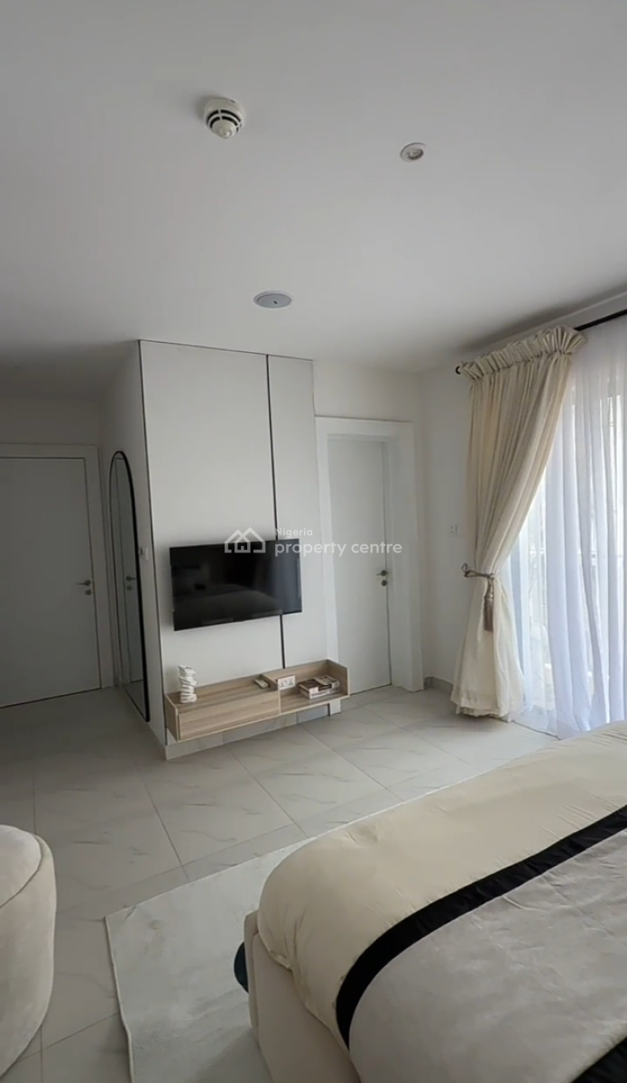 Beautifully Furnished & Spacious 1 Bedroom Apartment on 3rd Floor, Cove Towers, Lekki, Lagos, Mini Flat (room and Parlour) for Rent