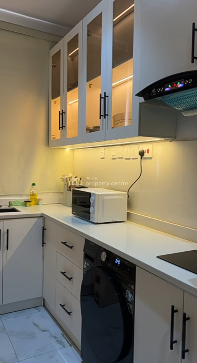 Beautifully Furnished & Spacious 1 Bedroom Apartment on 3rd Floor, Cove Towers, Lekki, Lagos, Mini Flat (room and Parlour) for Rent