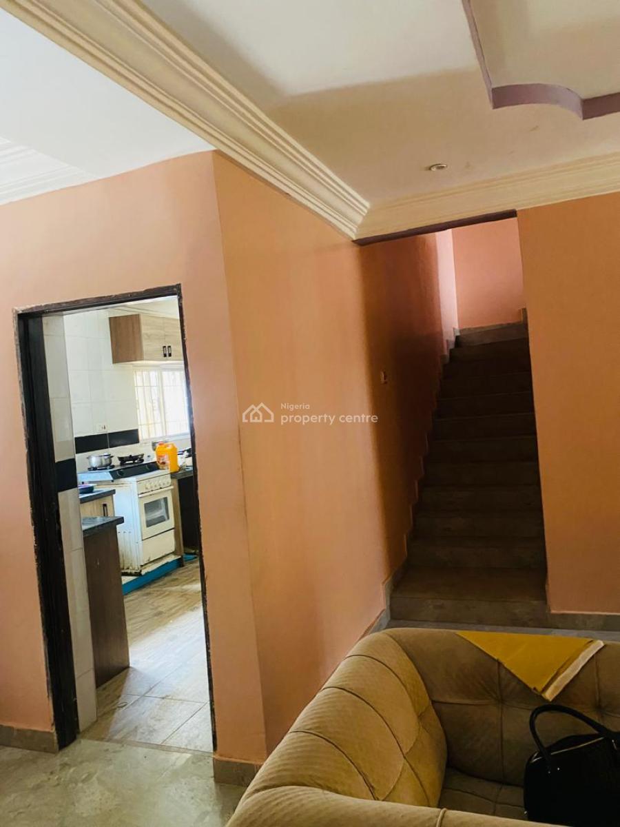 a Very Good Spacious 4-bedroom Terrace Duplex, Idu-karmo District, After Nizamiyel Hospital., Idu Industrial, Abuja, Terraced Duplex for Rent