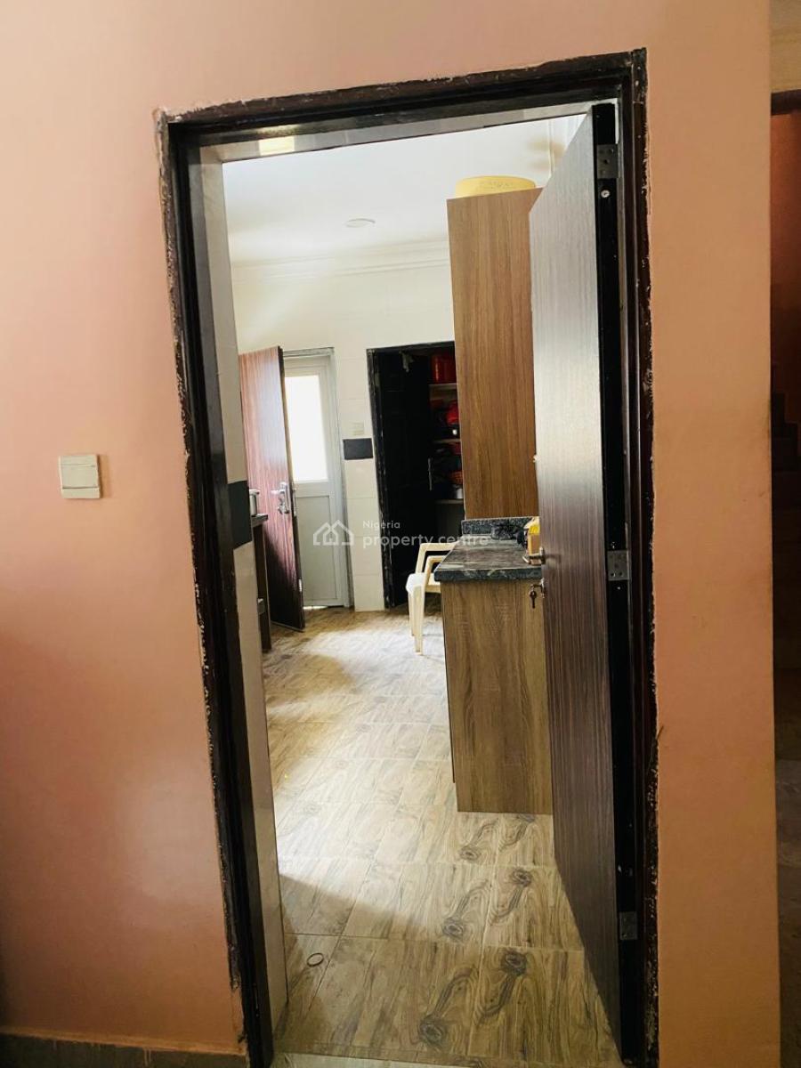 a Very Good Spacious 4-bedroom Terrace Duplex, Idu-karmo District, After Nizamiyel Hospital., Idu Industrial, Abuja, Terraced Duplex for Rent