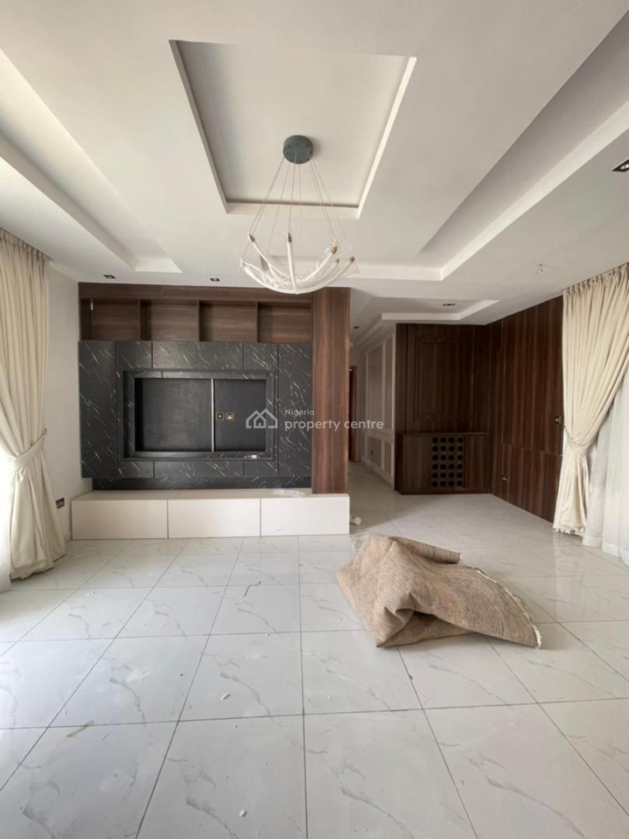 2 Bedroom Semi Furnished Flat with Elevator, Spa Road, Ikate Lagos, Ikate, Lekki, Lagos, Flat / Apartment for Rent