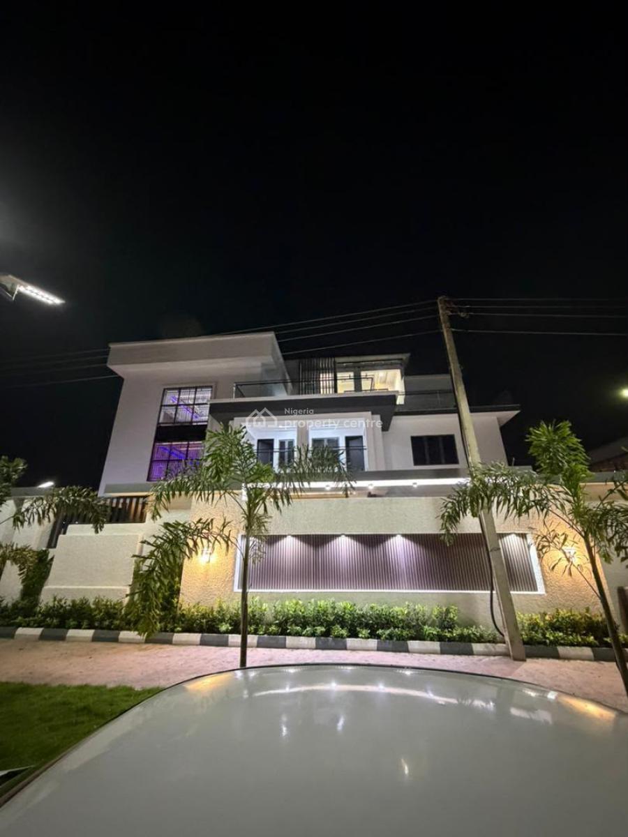 9bedroom Mansion with 4sitting Room& Guest Chalet with Bq, Guzape, Guzape District, Abuja, Detached Duplex for Sale