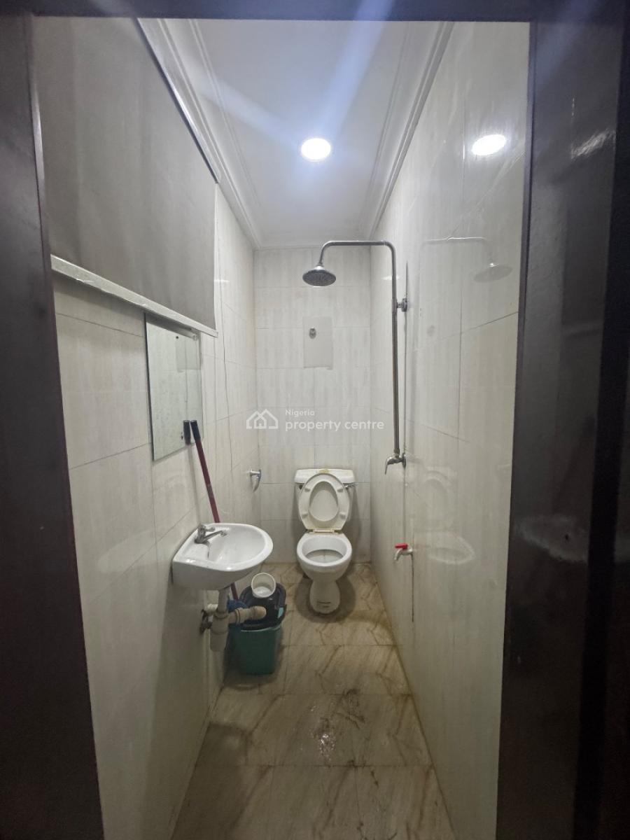 Luxury Ones Bedroom Flat at Oniru, Off Palace Road, Oniru, Victoria Island (vi), Lagos, Mini Flat (room and Parlour) for Sale