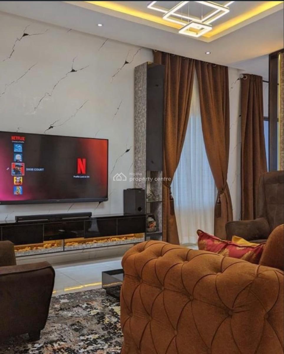 Distress Fully Furnished 2 Bedroom Apartment in Ikate., Ikate Lekki., Lekki, Lagos, Flat / Apartment for Sale