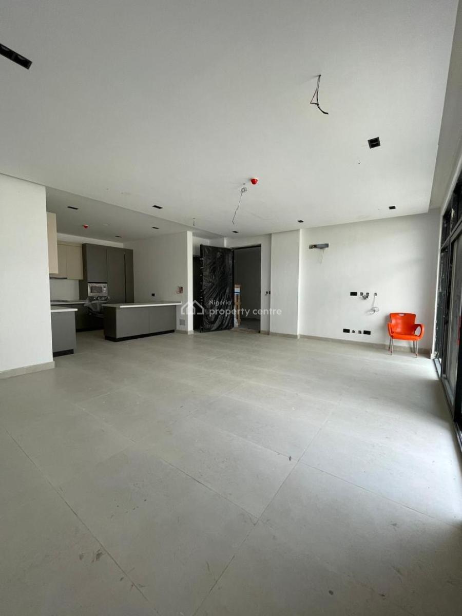 Exclusive Waterfront 2 Bedroom Apartment with Rooftop Pool, Gym, Experience Premium Waterfront Living Perfect for Shortlet and Rentals, Lekki Phase 1, Lekki, Lagos, Block of Flats for Sale
