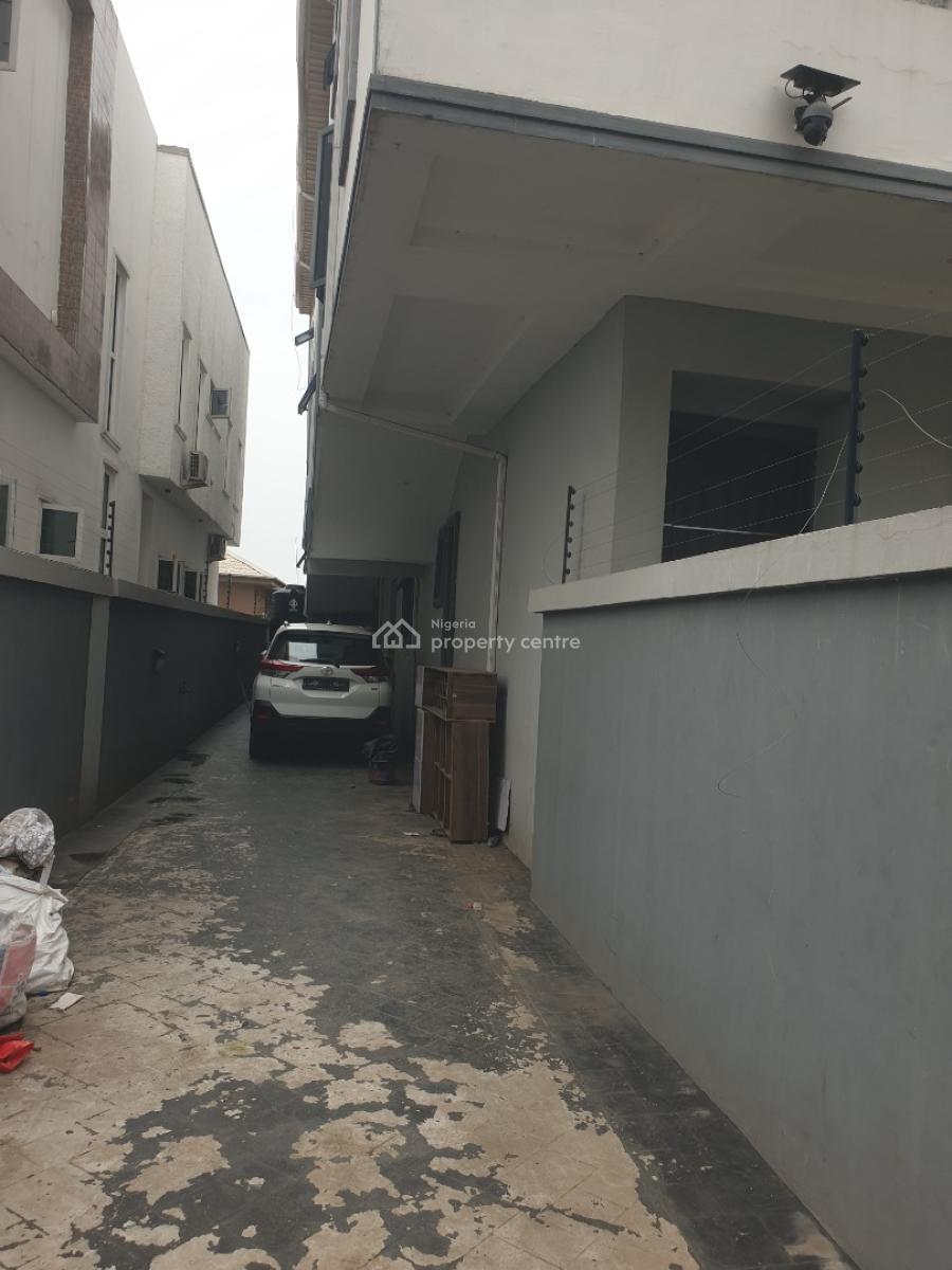 Luxury 4 Bedroom Semi Detached Duplex in a Gated Environment, Magodo Shangisha Phase  2 , Lagos, Gra Phase 2, Magodo, Lagos, Semi-detached Duplex for Rent