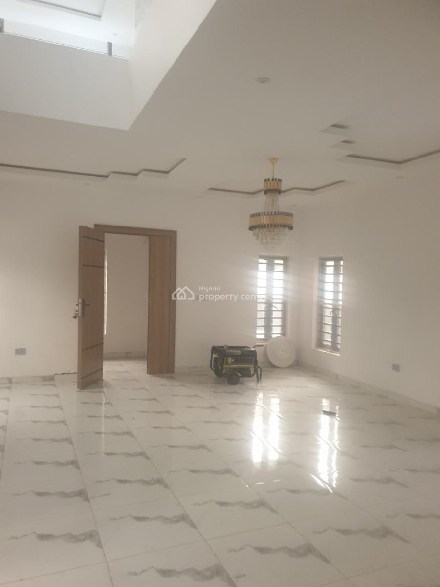 Luxury Spacious 5 Bedroom Detached House with a Room Boys Quarter, Magodo Shangisha Phase  2 , Lagos, Gra Phase 2, Magodo, Lagos, Detached Duplex for Sale