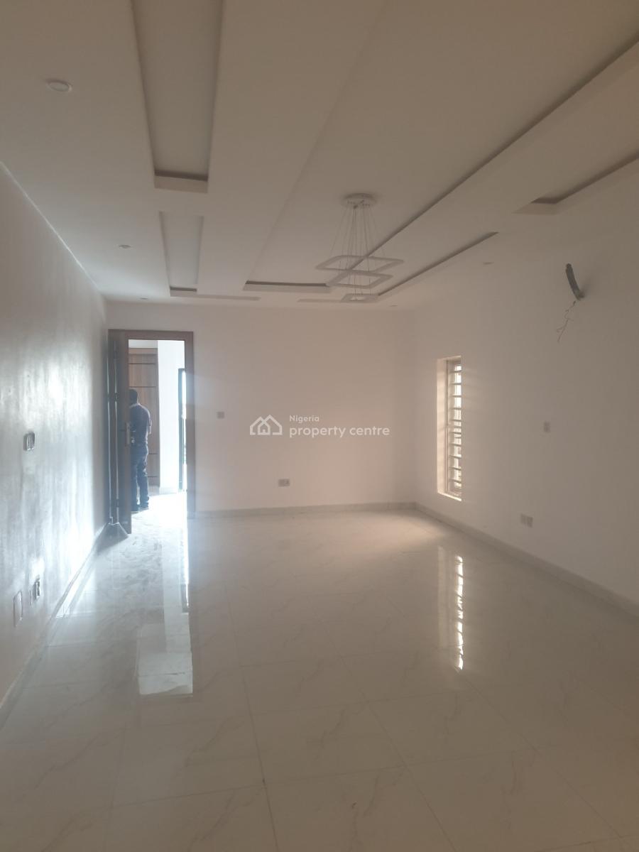 Luxury Spacious 5 Bedroom Detached House with a Room Boys Quarter, Magodo Shangisha Phase  2 , Lagos, Gra Phase 2, Magodo, Lagos, Detached Duplex for Sale