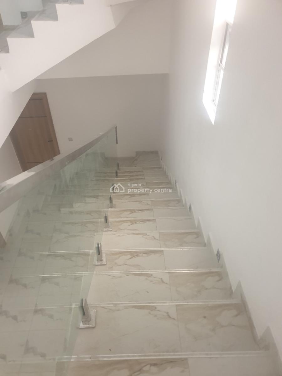 Luxury Spacious 5 Bedroom Detached House with a Room Boys Quarter, Magodo Shangisha Phase  2 , Lagos, Gra Phase 2, Magodo, Lagos, Detached Duplex for Sale
