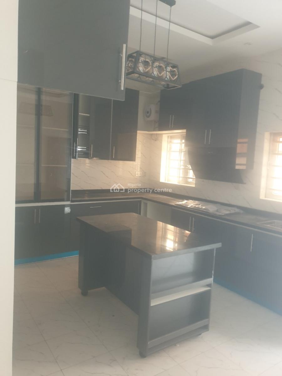 Luxury Spacious 5 Bedroom Detached House with a Room Boys Quarter, Magodo Shangisha Phase  2 , Lagos, Gra Phase 2, Magodo, Lagos, Detached Duplex for Sale