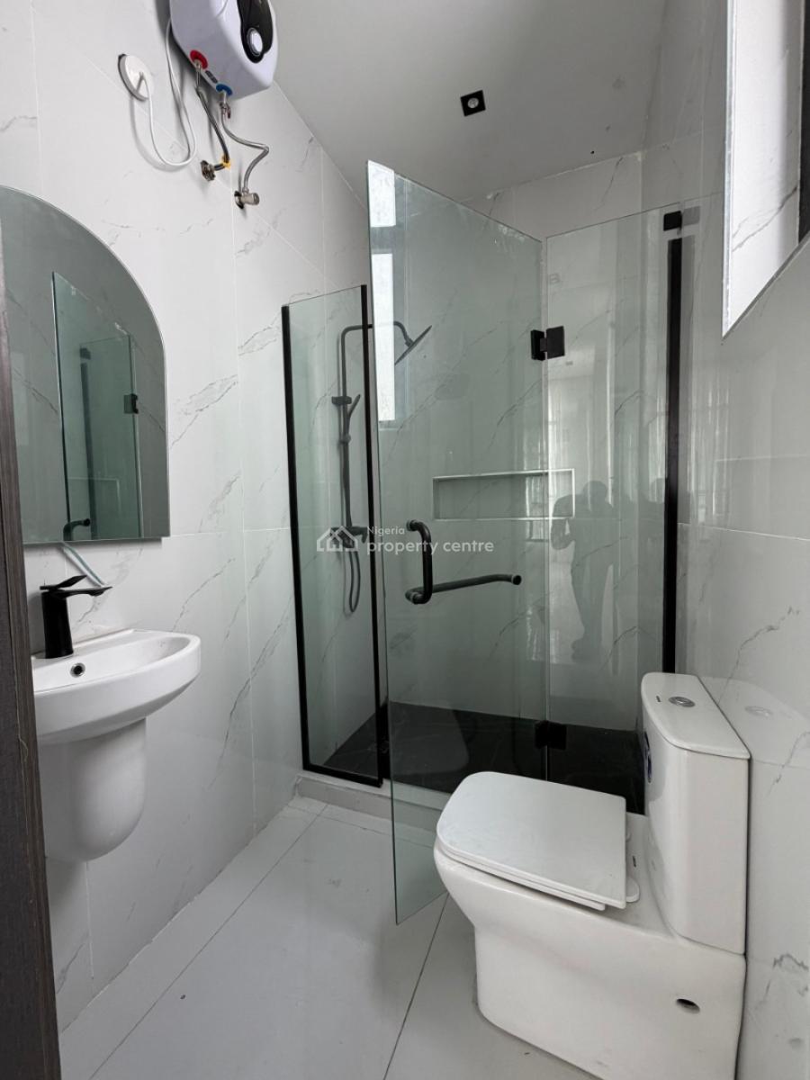 Elegant 5b/r Detached House, Lekki, Lagos, Detached Duplex for Sale