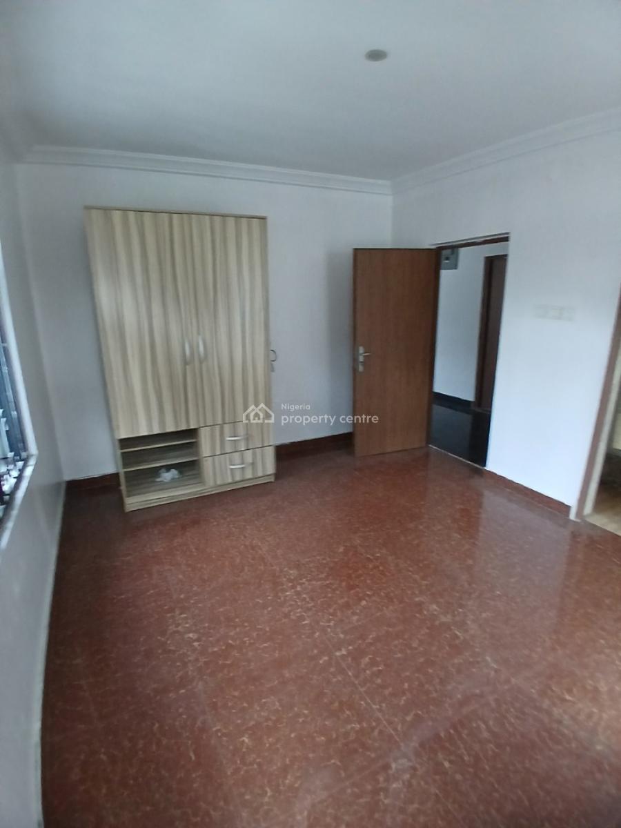 Self-serviced Come with Your Own Personal Generator 2 Bedroom En-suite, Lekki Phase 1, Lekki, Lagos, Flat / Apartment for Rent