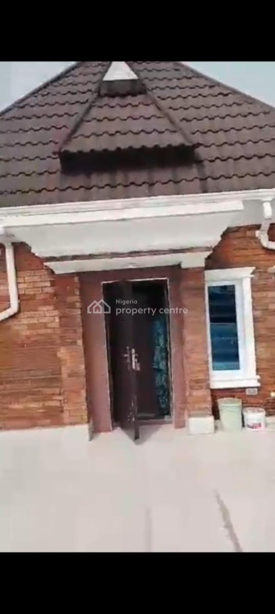 Furnished 5 Bedroom Duplex  with Bq, Banky Height Estate Magboro.  C of O, Magboro, Ogun, Detached Duplex for Sale