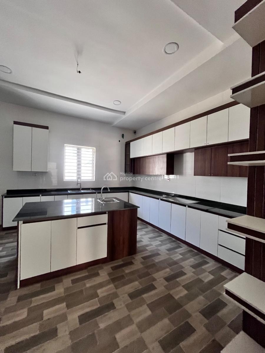 7 Bedroom Mansion Available, Karsana, Abuja, Detached Duplex for Sale