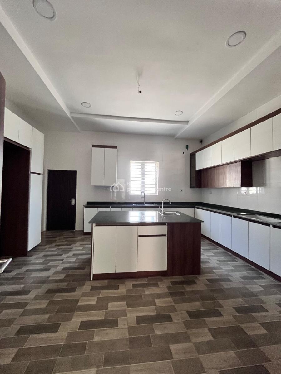 7 Bedroom Mansion Available, Karsana, Abuja, Detached Duplex for Sale