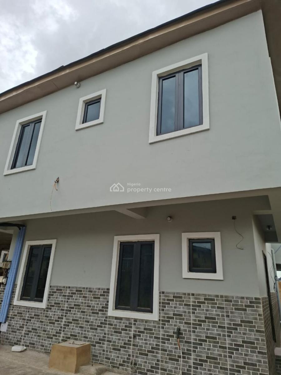 3 Bedrooms Duplex for Let in Onike Yaba, Onike Yaba, Yaba, Lagos, House for Rent
